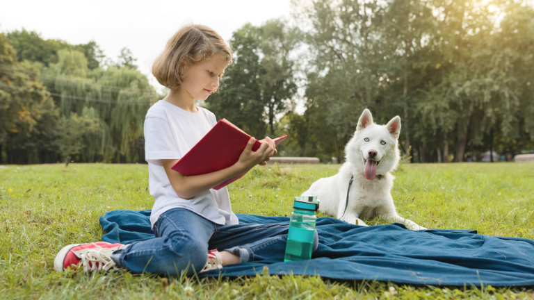 Pets and Kids: The Benefits of Growing Up Together
